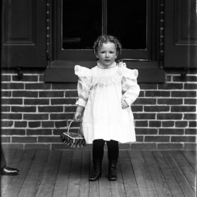 http://mediahistoricarchives.org/source/Appleton/AP-4030-3.jpg