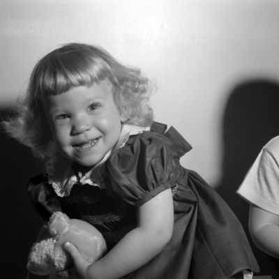 http://mediahistoricarchives.org/source/Zimmerman/ZM-3011.jpg