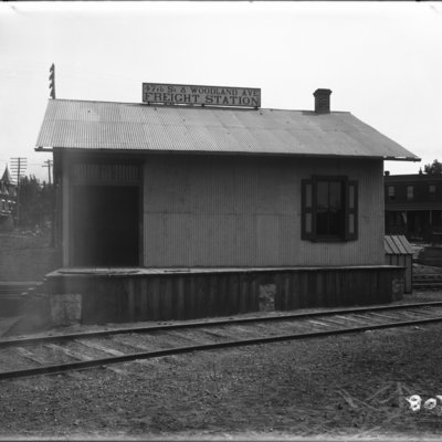 http://mediahistoricarchives.org/source/Appleton/AP-8072-3.jpg