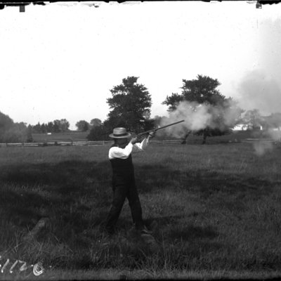 http://mediahistoricarchives.org/source/Appleton/AP-4112-3.jpg