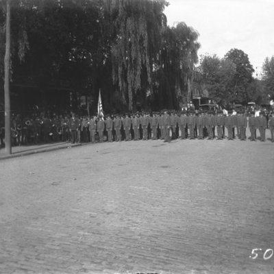 http://mediahistoricarchives.org/source/Appleton/AP-5053-1.jpg
