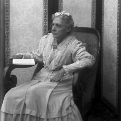 http://mediahistoricarchives.org/source/Appleton/AP-5574.jpg