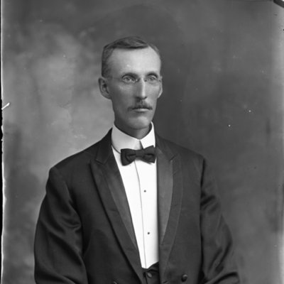 http://mediahistoricarchives.org/source/Appleton/AP-5823.jpg