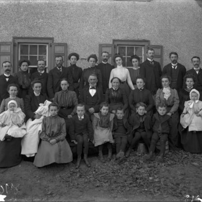http://mediahistoricarchives.org/source/Appleton/AP-8163-75.jpg