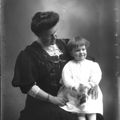 http://mediahistoricarchives.org/source/Appleton/AP-5660.jpg