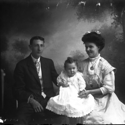http://mediahistoricarchives.org/source/Appleton/AP-5268-3.jpg
