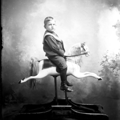 http://mediahistoricarchives.org/source/Appleton/AP-5329-1.jpg