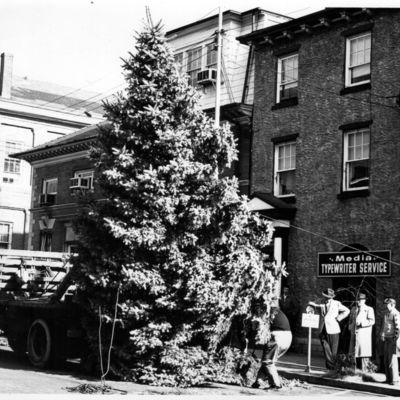 http://mediahistoricarchives.org/source/Lees/P-01071.jpg