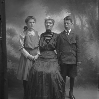 http://mediahistoricarchives.org/source/Appleton/AP-5268-5.jpg