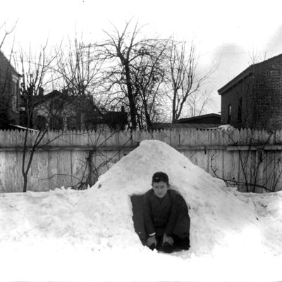 http://mediahistoricarchives.org/source/Appleton/AP-4101-1.jpg