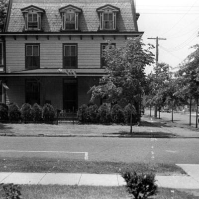 http://mediahistoricarchives.org/source/Lees/P-01349.jpg