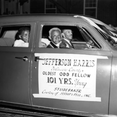 http://mediahistoricarchives.org/source/Zimmerman/P-19195-32.jpg