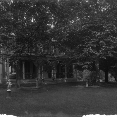 http://mediahistoricarchives.org/source/Appleton/AP-9023-6.jpg