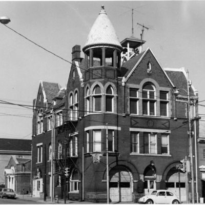 http://mediahistoricarchives.org/source/Lees/P-01306A.jpg