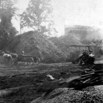 http://mediahistoricarchives.org/source/Lees/P-10012i.jpg