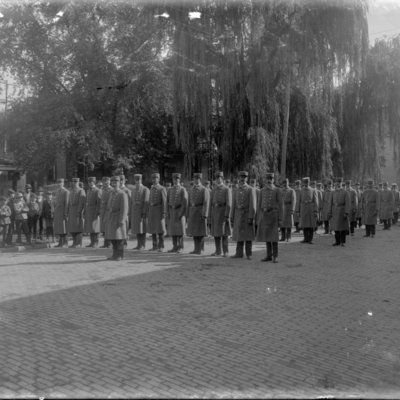 http://mediahistoricarchives.org/source/Appleton/AP-8150-1.jpg