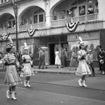 http://mediahistoricarchives.org/source/Zimmerman/P-19194-03.jpg