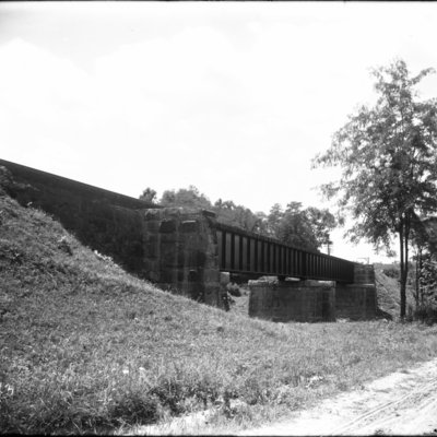 http://mediahistoricarchives.org/source/Appleton/AP-8143.jpg