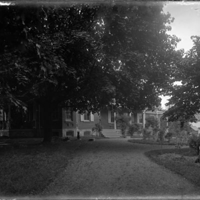 http://mediahistoricarchives.org/source/Appleton/AP-9023-4.jpg