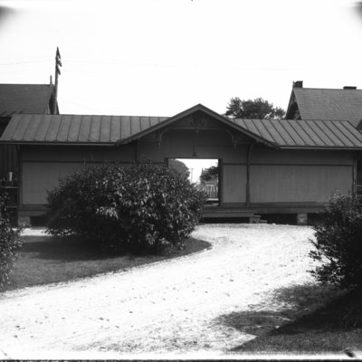 http://mediahistoricarchives.org/source/Appleton/AP-8105.jpg