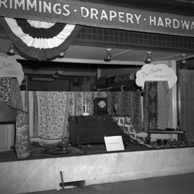 http://mediahistoricarchives.org/source/Zimmerman/ZM-3564.jpg