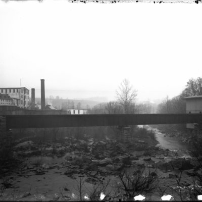 http://mediahistoricarchives.org/source/Appleton/AP-8305.jpg