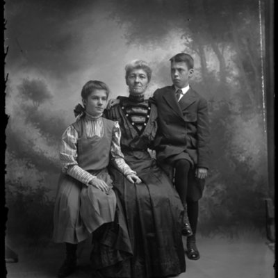 http://mediahistoricarchives.org/source/Appleton/AP-5268-8.jpg