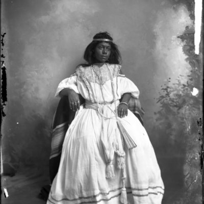 http://mediahistoricarchives.org/source/Appleton/AP-8315.jpg