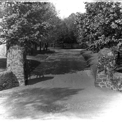 http://mediahistoricarchives.org/source/Appleton/AP-9055.jpg