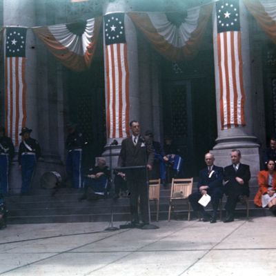 http://mediahistoricarchives.org/source/Zimmerman/P-19096.jpg