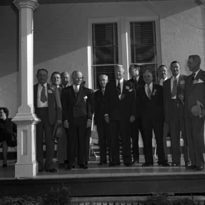 http://mediahistoricarchives.org/source/Zimmerman/ZM-3344.jpg