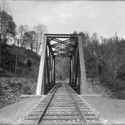 http://mediahistoricarchives.org/source/Appleton/AP-8041.jpg