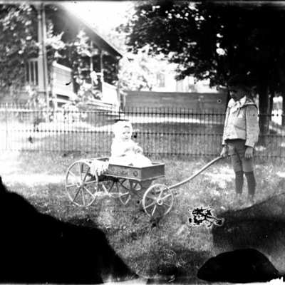 http://mediahistoricarchives.org/source/Appleton/AP-4502.jpg