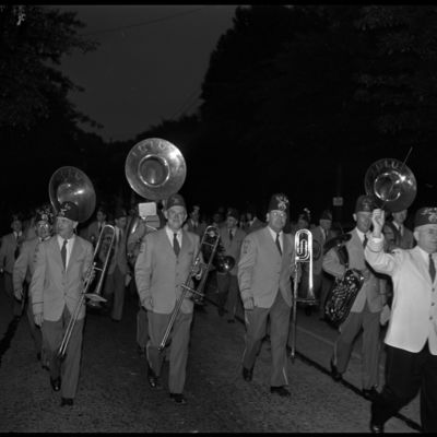 http://mediahistoricarchives.org/source/Zimmerman/P-19197-42.jpg