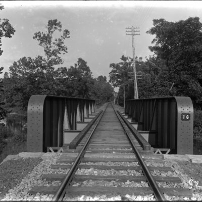 http://mediahistoricarchives.org/source/Appleton/AP-8234.jpg