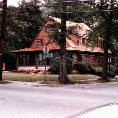 http://mediahistoricarchives.org/source/Lees/P-01412C.jpg