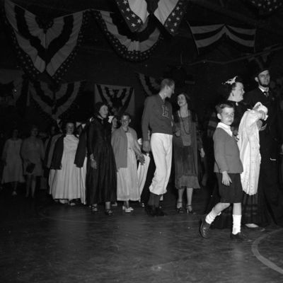 http://mediahistoricarchives.org/source/Zimmerman/ZM-3416.jpg