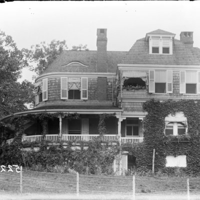 http://mediahistoricarchives.org/source/Appleton/AP-5220-2.jpg