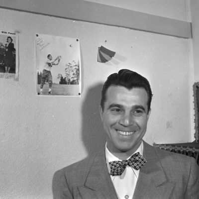 http://mediahistoricarchives.org/source/Zimmerman/ZM-2804.jpg