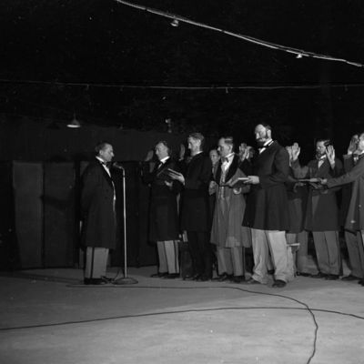 http://mediahistoricarchives.org/source/Zimmerman/ZM-3521.jpg