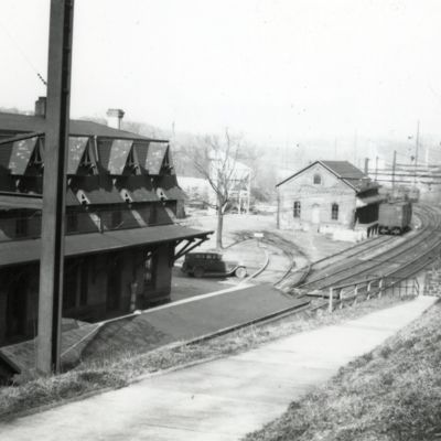 http://mediahistoricarchives.org/source/Lees/P-04051H.jpg