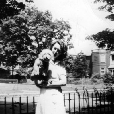 http://mediahistoricarchives.org/source/Lees/P-01214N.jpg