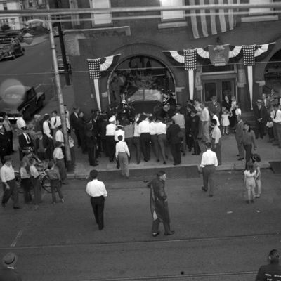 http://mediahistoricarchives.org/source/Zimmerman/ZM-2958.jpg
