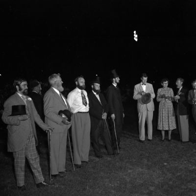http://mediahistoricarchives.org/source/Zimmerman/ZM-3644.jpg
