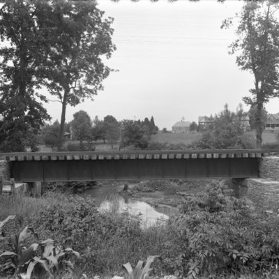 http://mediahistoricarchives.org/source/Appleton/AP-8188.jpg