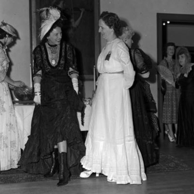 http://mediahistoricarchives.org/source/Zimmerman/ZM-3493.jpg