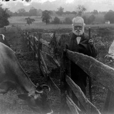 http://mediahistoricarchives.org/source/Appleton/AP-8285-1.jpg