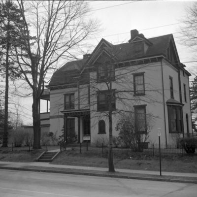 http://mediahistoricarchives.org/source/Zimmerman/ZM-2699.jpg