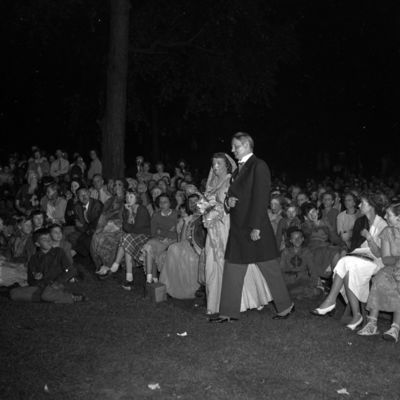http://mediahistoricarchives.org/source/Zimmerman/ZM-3500.jpg