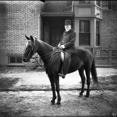 http://mediahistoricarchives.org/source/Appleton/AP-8323-1.jpg